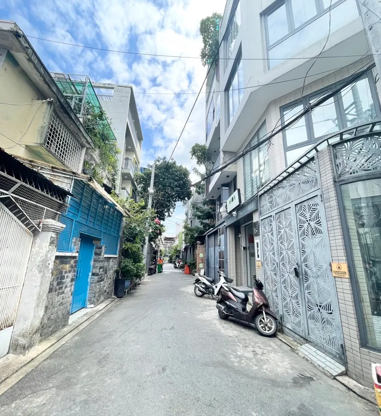 HXH ĐẬU CỬA - KHU LÊ VĂN SỸ THƯƠNG HIỆU - NGANG 6M CỰC HIẾM - HẺM SẠCH THÔNG THOÁNG - CHỈ 15TỶ... Bán nhà riêng tại Tân Sơn Hòa, Hồ Chí Minh 01
