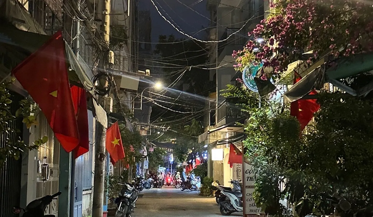 Nhà Hẻm Xe Hơi Đỉnh Quận 10 - 4 Phòng Ngủ, Giá Sập Sàn!... Bán nhà riêng tại Vườn Lài, Hồ Chí Minh 01