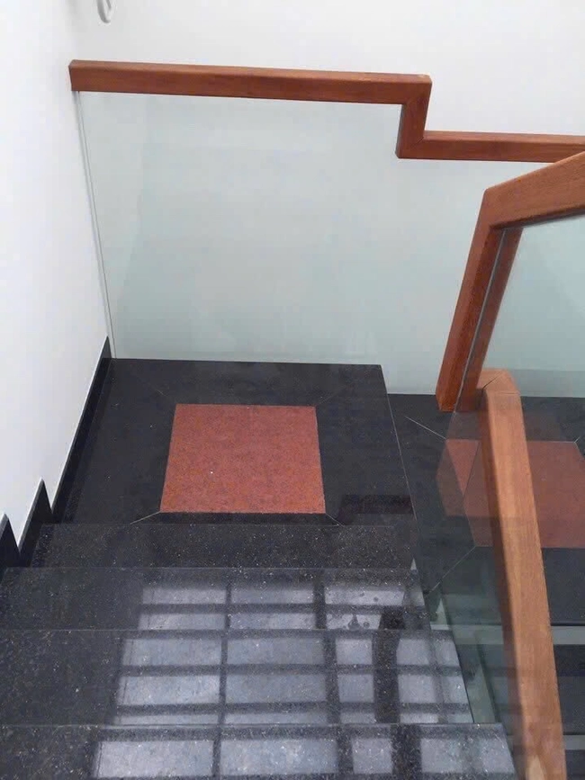 Bán CHDV 4 tầng 5X20, đường số, Quận 7, kế bên Phú Mỹ Hưng tại Hồ Chí Minh 03