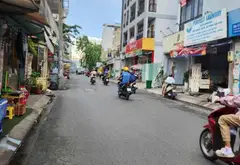 Gấp bán hạ 2 tỉ cho nhà mô hình chdv với 21 phòng. Vị trí đắc địa gần khu các đại học. Hoạt động hq... Bán nhà riêng tại Thạnh Mỹ Tây, Hồ Chí Minh 04