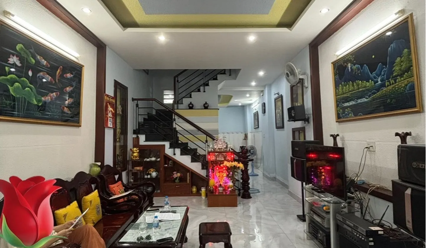 Bán nhà riêng 3 tầng hướng Đông Nam tại Lạc Long Quân, 58m2, giá 8.5 tỷ,... Bán nhà riêng tại Bảy Hiền, Hồ Chí Minh 01