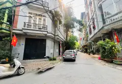 Nhà lô góc đẹp khu Cầu Giấy, vỉa hè rộng, ô tô tránh thoải mái... Bán nhà riêng tại Cầu Giấy, Hà Nội 01