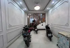 Nhà đẹp Trần Thái Tông ngõ thông, kinh doanh đỉnh... Bán nhà riêng tại Cầu Giấy, Hà Nội 02