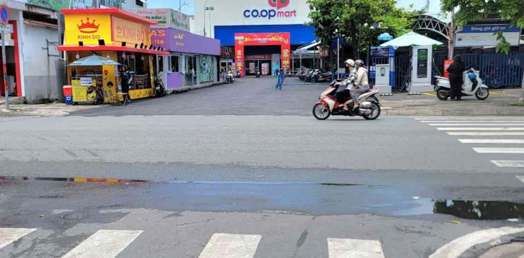 Nhà 3 tầng 4 phòng ngủ hẻm ô tô Trần Quang Cơ... Bán nhà riêng tại Phú Thạnh, Hồ Chí Minh 01