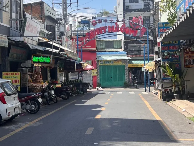 Nhà 3 tầng mới, mặt tiền rộng, khu thương mại Nguyễn Nhữ Lãm... Bán nhà riêng tại Phú Thọ Hòa, Hồ Chí Minh 01