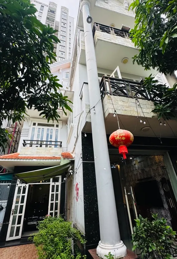 Biệt thự mặt tiền khu vực Quận 6, 4 tầng, diện tích 173m², giá tốt... Bán nhà mặt phố tại Bình Phú, Hồ Chí Minh 01