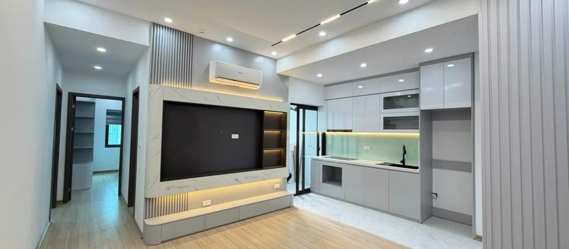 Bán căn hộ chung cư N2C Hoàng Minh Giám 58m2 2 ngủ full nội thất... Bán căn hộ chung cư tại Yên Hòa, Hà Nội 01