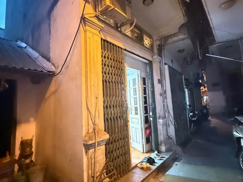 NHÀ PHỐ THỊNH HÀO, TÔN ĐỨC THẮNG, CHỦ NHÀ THIỆN CHÍ GIÁ CẢ HỢP LÝ... Bán nhà riêng tại Ô Chợ Dừa, Hà Nội 01