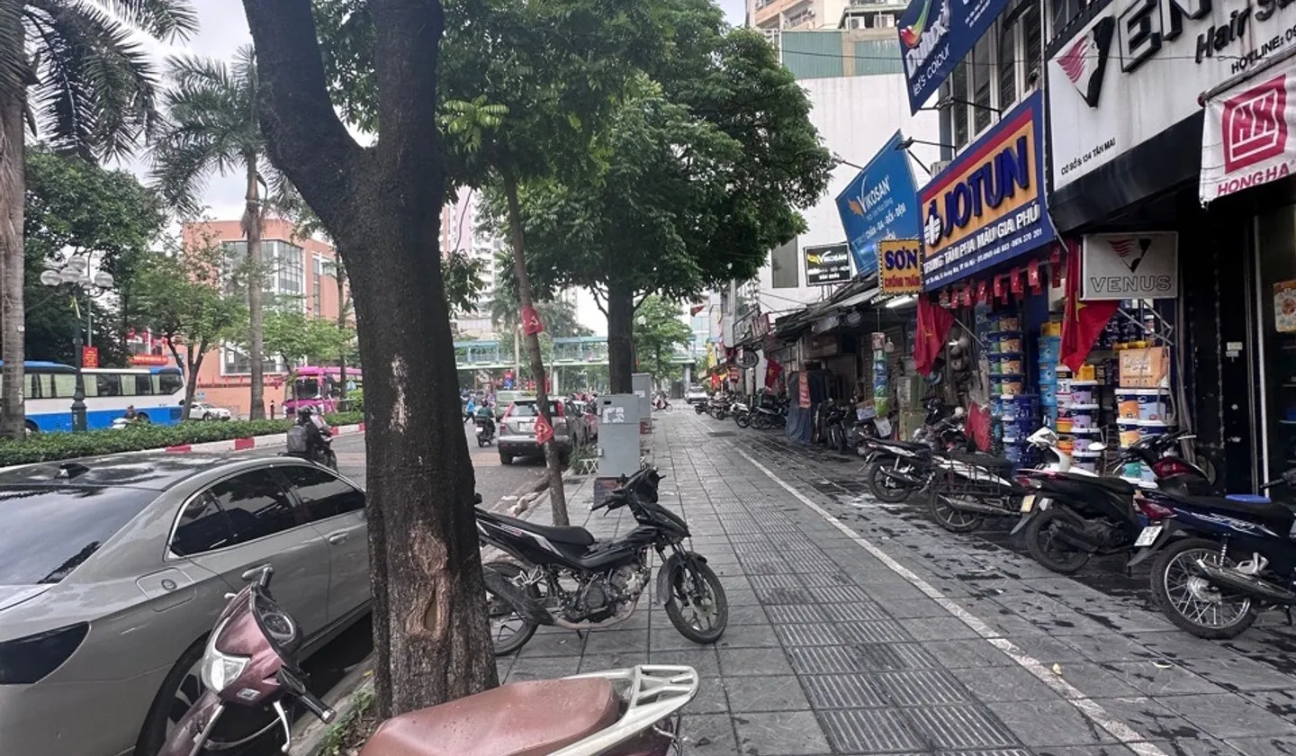 Nhà mặt phố Tân Mai rộng thoáng, kinh doanh đắc địa, ưu đãi giá hấp dẫn... Bán nhà mặt phố tại Hoàng Mai, Hà Nội 01