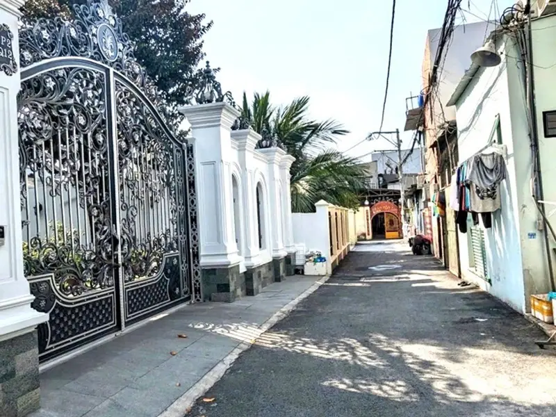 Cơ hội sở hữu nhà góc 2 mặt thoáng ngay ĐHT42 với giá giảm sốc... Bán nhà riêng tại Đông Hưng Thuận, Hồ Chí Minh 01