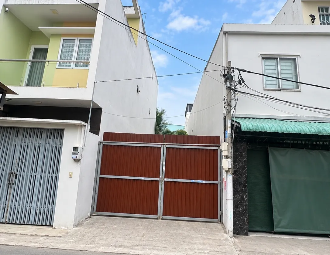 🏡 CCG 109,9M² ĐẤT NỞ HẬU – GIÁ 4,65 TỶ... Bán đất tại Trung Mỹ Tây, Hồ Chí Minh 01