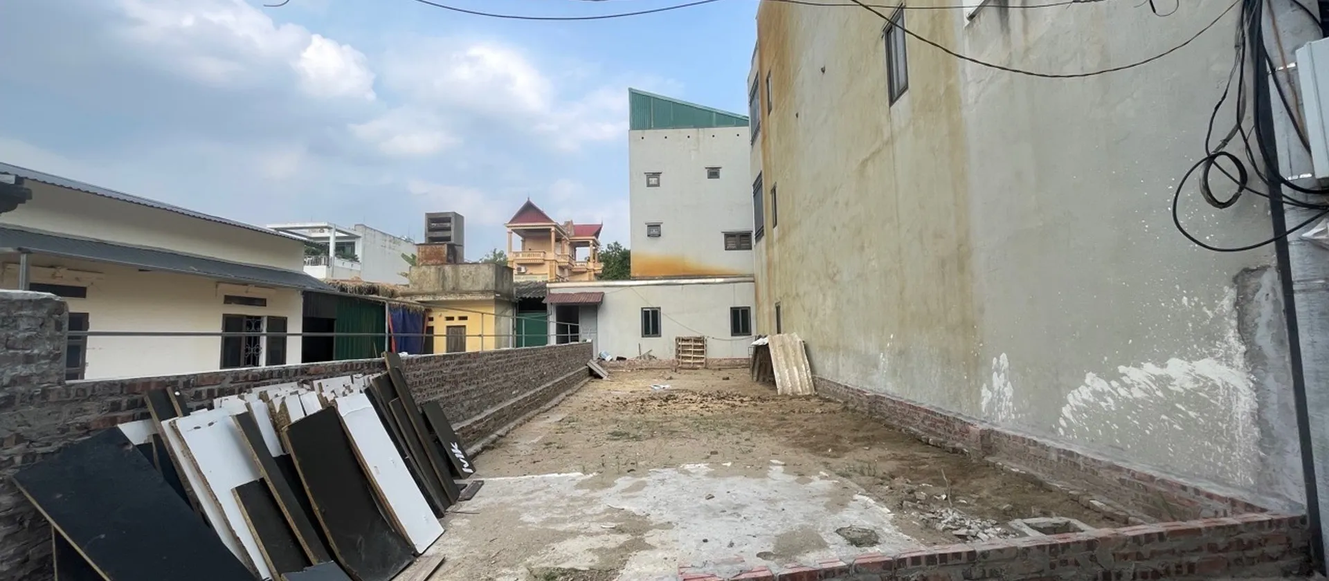 Bán đất Bắc Hồng lô góc 3 mặt thoáng mặt tiền 6m, gần khu trung tâm... Bán đất tại Phúc Thịnh, Hà Nội 01