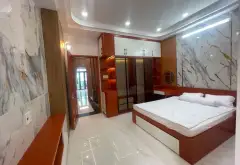 HẺM XE TẢI NHÀ MỚI XÂY CÓ THANG MÁY NỘI THẤT XỊN 4PN 7WC - 5Tầng-Ngang 4m - Bình Trị Đông- BÌNH TÂN... Bán nhà riêng tại Bình Trị Đông, Hồ Chí Minh 03