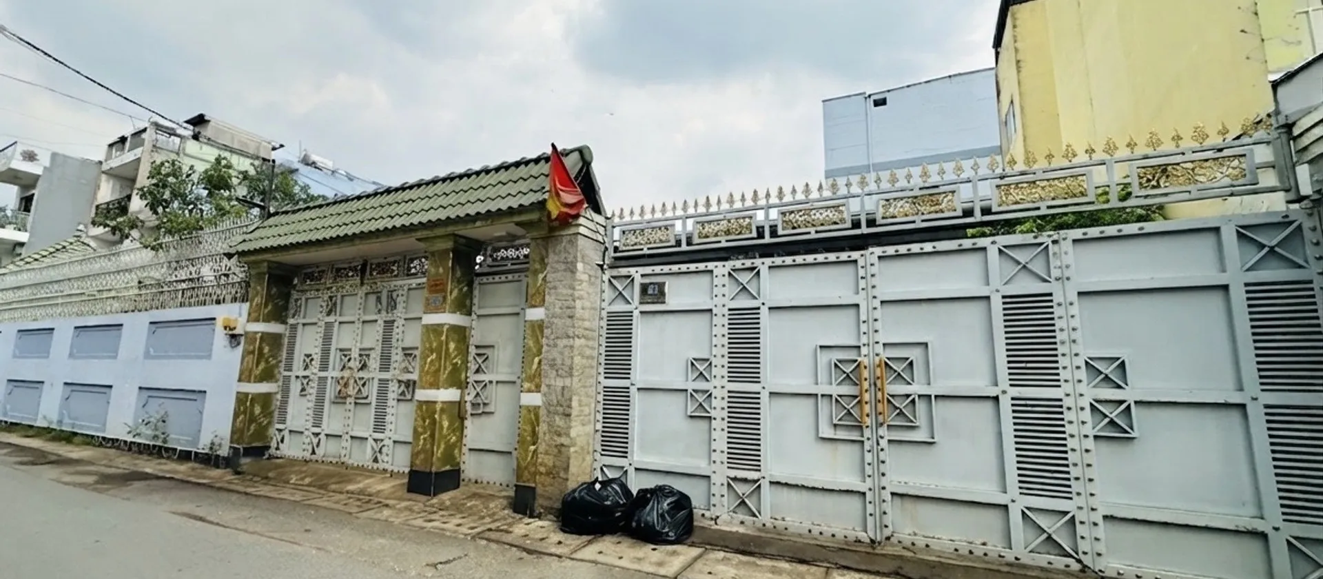 CHỐT NHANH LÔ ĐẤT 123M² – NGAY PHẠM VĂN ĐỒNG!
💎 NGANG 6,4M – DIỆN TÍCH ĐẸP
💰 GIÁ TẦM : 10,7 TỶ... Bán đất tại Thủ Đức, Hồ Chí Minh 01