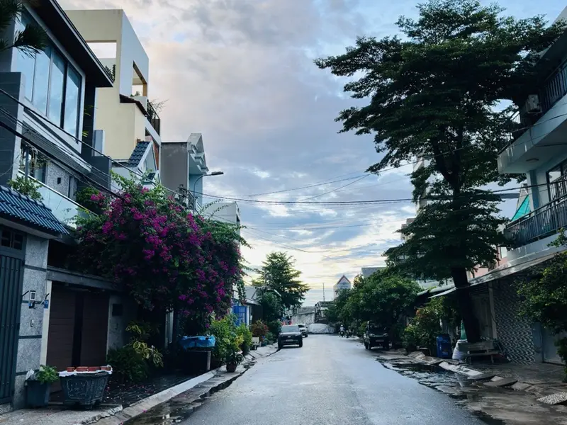 🏡HÓC MÔN - 2 MẶT TIỀN ĐƯỜNG Ô TÔ TRÁNH NHAU - KHU BIỆT THỰ - 120m² - NHÀ CẤP 4 ĐANG CHO THUÊ - NGA... Bán nhà mặt phố tại Đông Thạnh, Hồ Chí Minh 01