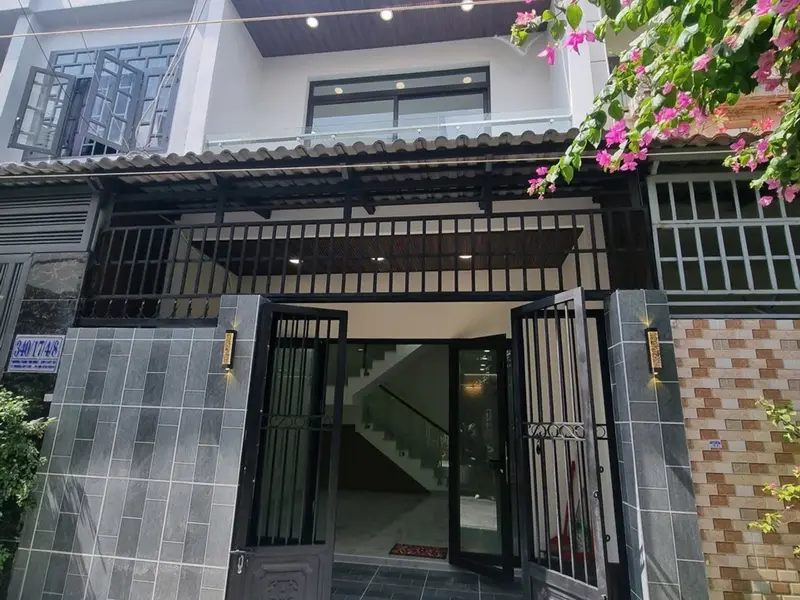 Nhà 3 tầng hẻm xe hơi Trần Thị Năm, 52m2, giá 4.65 tỷ... Bán nhà riêng tại Trung Mỹ Tây, Hồ Chí Minh 01