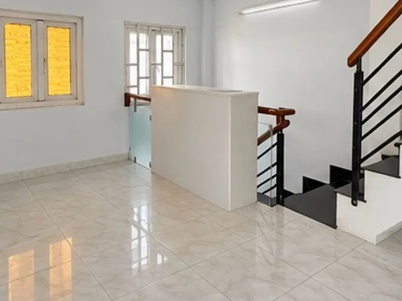 Mặt Tiền Phạm Văn Đồng,DT: 26 m, 4 tầng, ngang 3.5 x 7.5,giá 7.5 tỷ... Bán nhà mặt phố tại Hiệp Bình, Hồ Chí Minh 01