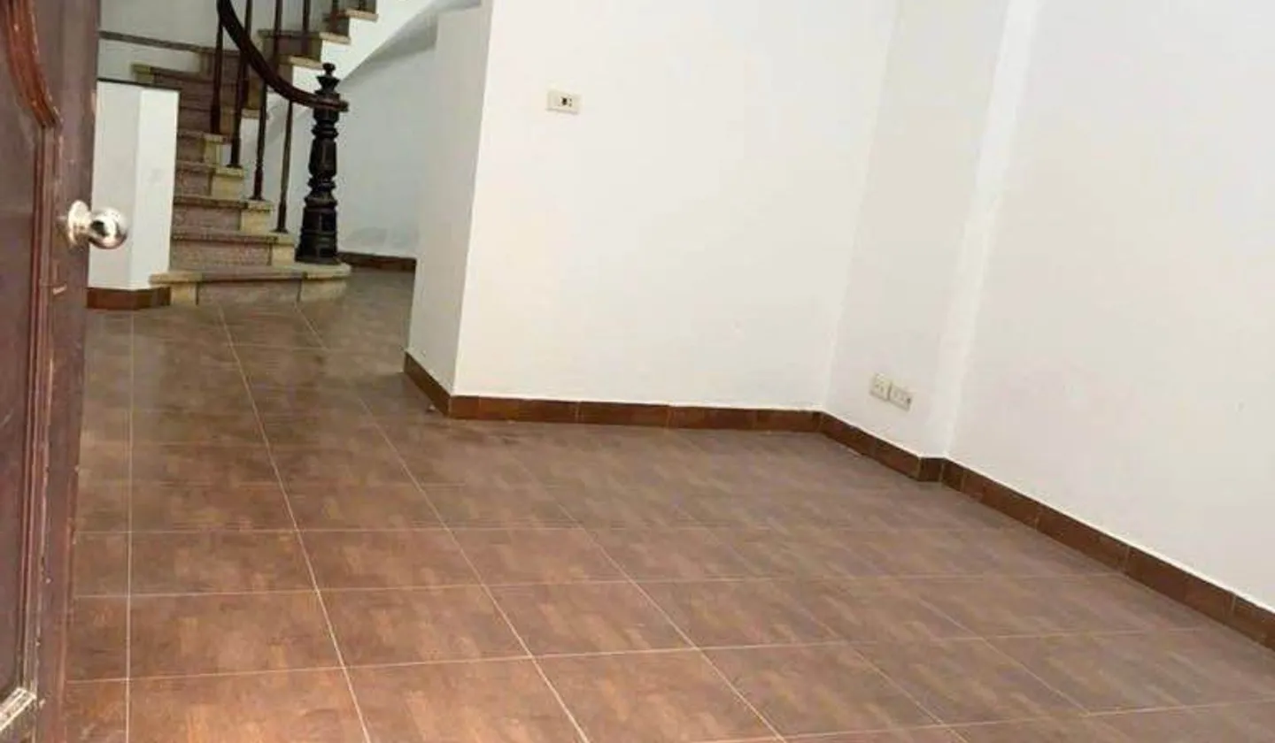 Bán nhà riêng 4 tầng lô góc ô tô tránh tại phường Phú Diễn, Hà Nội... Bán nhà riêng tại Phú Diễn, Hà Nội 01