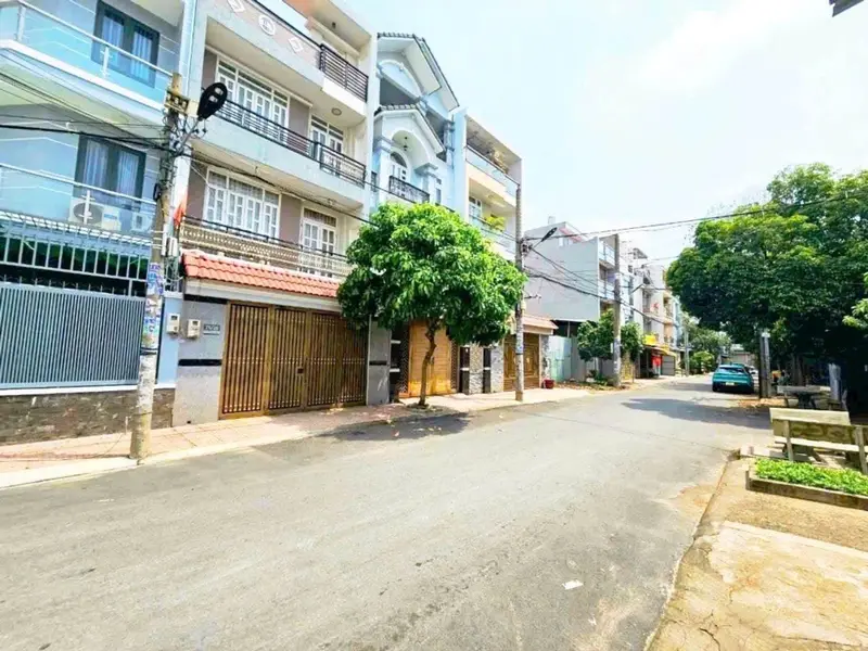 Bán biệt thự mini 4 tầng góc 2 mặt tiền tại quận 12, khu dân trí cao... Bán nhà riêng tại Trung Mỹ Tây, Hồ Chí Minh 01