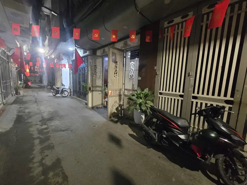 Bán nhà riêng tại Bắc Từ Liêm, Trần Cung, nhà lô góc, dòng tiền cho thuê 9 triệu/tháng... Bán nhà riêng tại Phú Diễn, Hà Nội 01