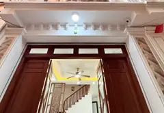 Bán nhà riêng 6 tầng tại Phường Tây Hồ, Hà Nội, mặt tiền rộng 4m, nhà mới xây 2 năm... Bán nhà riêng tại Tây Hồ, Hà Nội 02