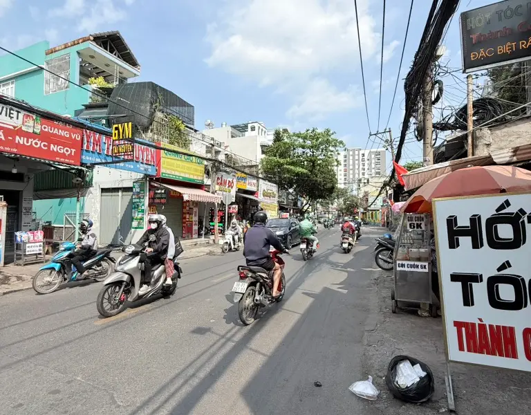 Bán nhà mặt phố 700m2 mặt tiền rộng tại quận trung tâm... Bán nhà mặt phố tại An Hội Đông, Hồ Chí Minh 01