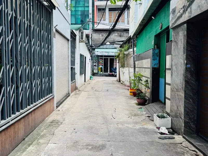 Bán nhà ngay Phan Xích Long gần hẻm xe hơi 3 tầng giá chỉ 3.x tỷ... Bán nhà riêng tại Cầu Kiệu, Hồ Chí Minh 01