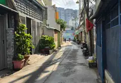 Bán nhà riêng Bình Tân 2 phòng ngủ, hẻm xe hơi thông, gần AEON Tân Phú... Bán nhà riêng tại Bình Hưng Hòa, Hồ Chí Minh 02