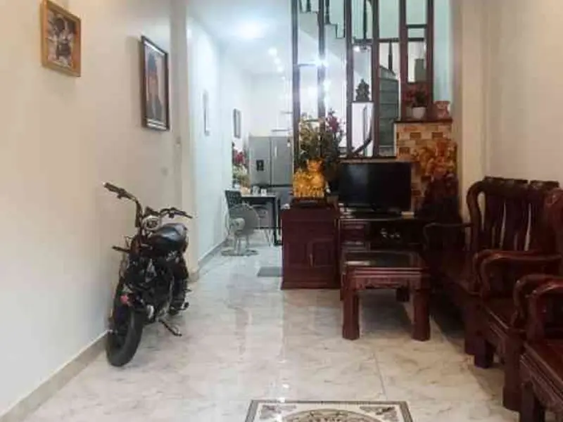 Nhà riêng 4 tầng tại Ngọc Thụy, diện tích 40m², giá 8.9 tỷ VNĐ... Bán nhà riêng tại Bồ Đề, Hà Nội 01
