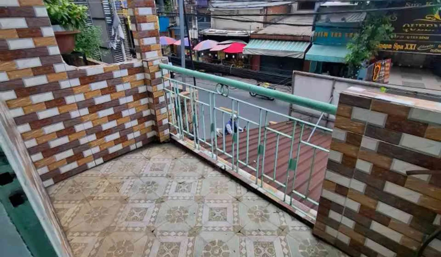 Bán nhà mặt phố 2 tầng, 3 phòng ngủ tại quận Tây Hồ... Bán nhà mặt phố tại Tân Phú, Hồ Chí Minh 01
