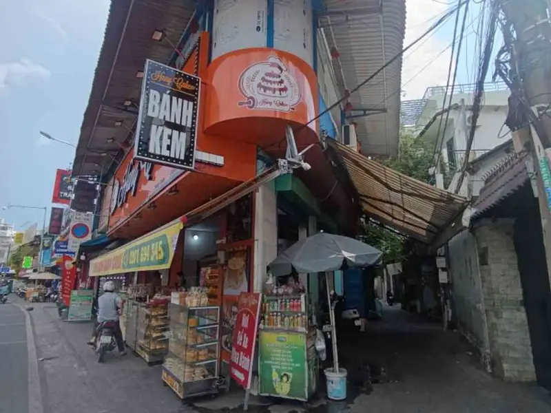Bán nhà riêng 3 tầng 43m2 hướng Đông Nam tại Dương Bá Trạc, giá 5.99 tỷ... Bán nhà riêng tại Chánh Hưng, Hồ Chí Minh 01