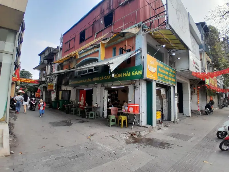 B.Nhà mặt phố 2 mặt tiền tại Văn Cao,HN diện tích 43.1 m², 3 tầng tiện nghi, mt 3,9m... Bán nhà mặt phố tại Ngọc Hà, Hà Nội 01