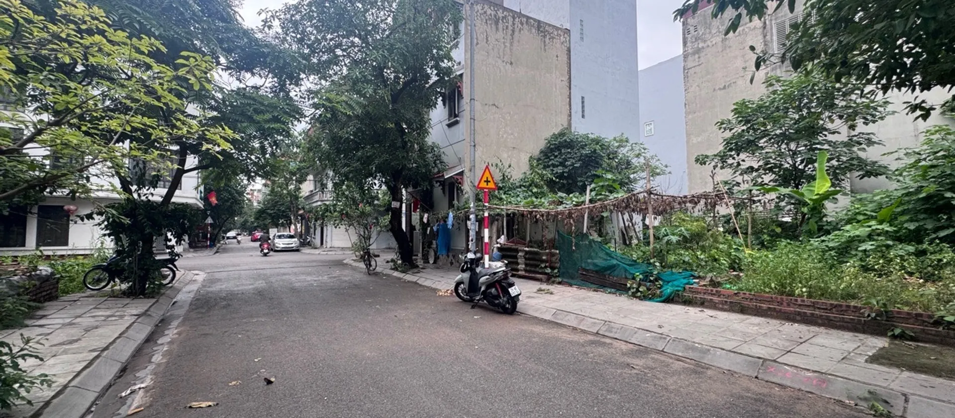 BÁN ĐẤT THANH AM, VIỆT HƯNG 50m²- MT 4.5m- VỈA HÈ Ô TÔ TRÁNH - VỊ TRÍ ĐẮC ĐỊA... Bán đất tại Việt Hưng, Hà Nội 01