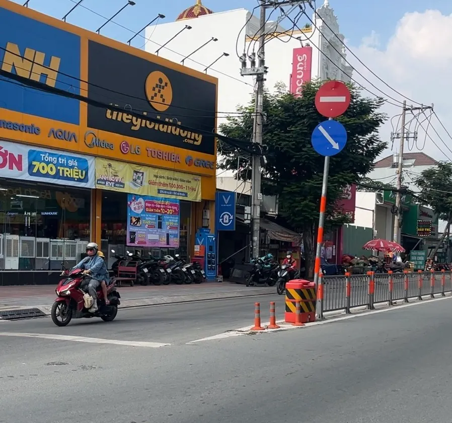 🏡BÁN NHÀ 48m2 - HẺM XE HƠI 1 SẸC - SÁT MẶT TIỀN DƯƠNG THỊ MƯỜI, P. TRUNG MỸ TÂY- QUẬN 12... Bán nhà riêng tại Tân Thới Hiệp, Hồ Chí Minh 01