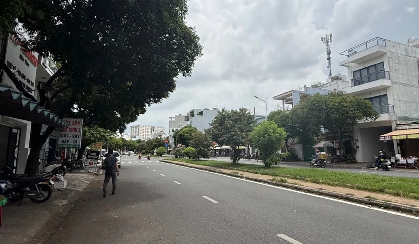 MẶT TIỀN LÊ THÚC HOẠCH – TRUNG TÂM TÂN PHÚ – 76m² - 4x19m– CHỈ NHỈNH 15 TỶ... Bán nhà mặt phố tại Phú Thọ Hòa, Hồ Chí Minh 01