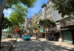Bán nhà mặt phố Thanh Xuân, 185m2, giá tốt đầu tư kinh doanh... Bán nhà mặt phố tại Khương Đình, Hà Nội 03