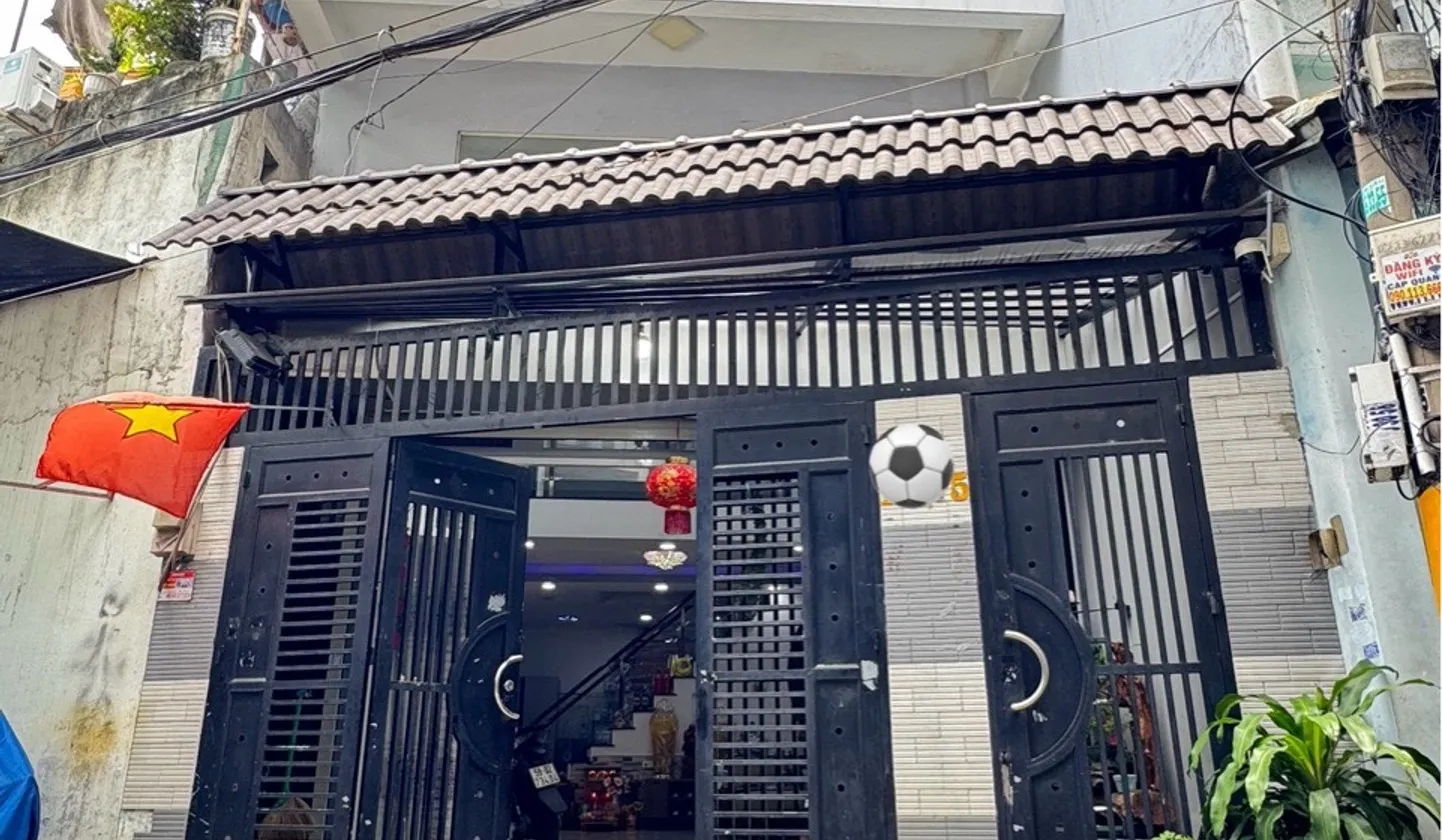 Nhà hẻm xe hơi, rộng 60m², giá mềm tại Tân Phú... Bán nhà riêng tại Tân Phú, Hồ Chí Minh 01