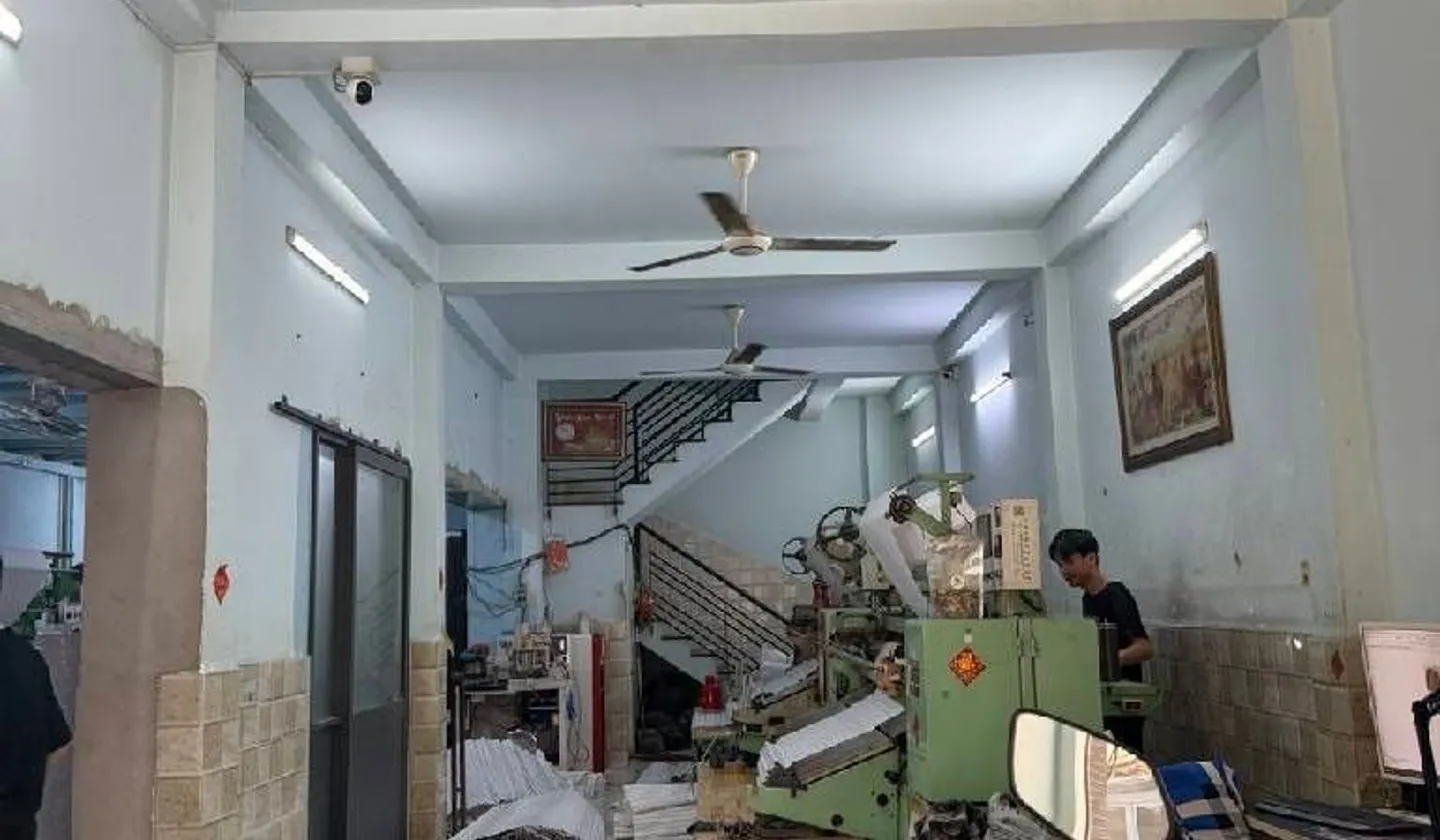Nhà 5 tầng rộng 62m² tại Phú Thọ Hoà, giá 7.4 tỷ, kinh doanh tốt... Bán nhà riêng tại Phú Thọ Hòa, Hồ Chí Minh 01