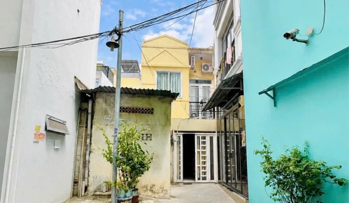 Bán nhà Nguyễn Văn Đậu giáp Q1 - 2phòng ngủ hoàn công đủ chỉ 3.x tỷ... Bán nhà riêng tại Bình Lợi Trung, Hồ Chí Minh 01