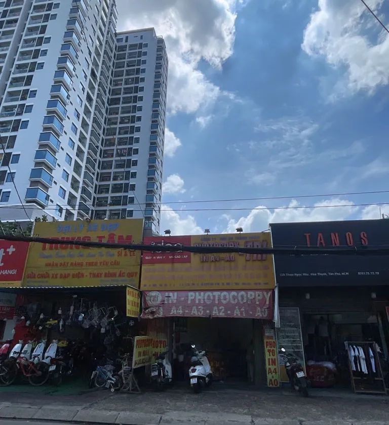 Bán nhà mặt phố Tân Phú, 2 tầng, mặt tiền 4m, diện tích 97m2, giá 24.5 tỷ... Bán nhà mặt phố tại Tân Phú, Hồ Chí Minh 01