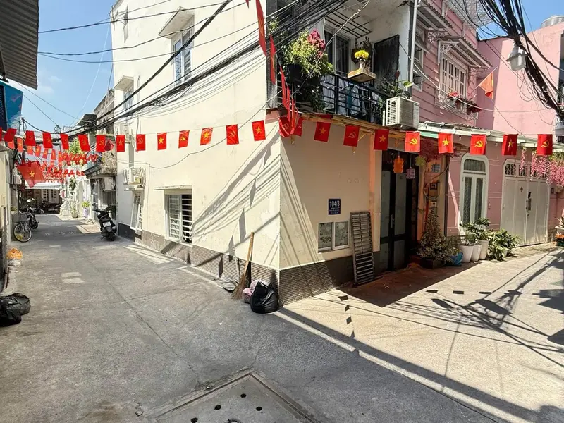 Nhà 3 tầng 4 phòng ngủ tại phường Tân Hưng, Quận 7... Bán nhà riêng tại Tân Hưng, Hồ Chí Minh 01
