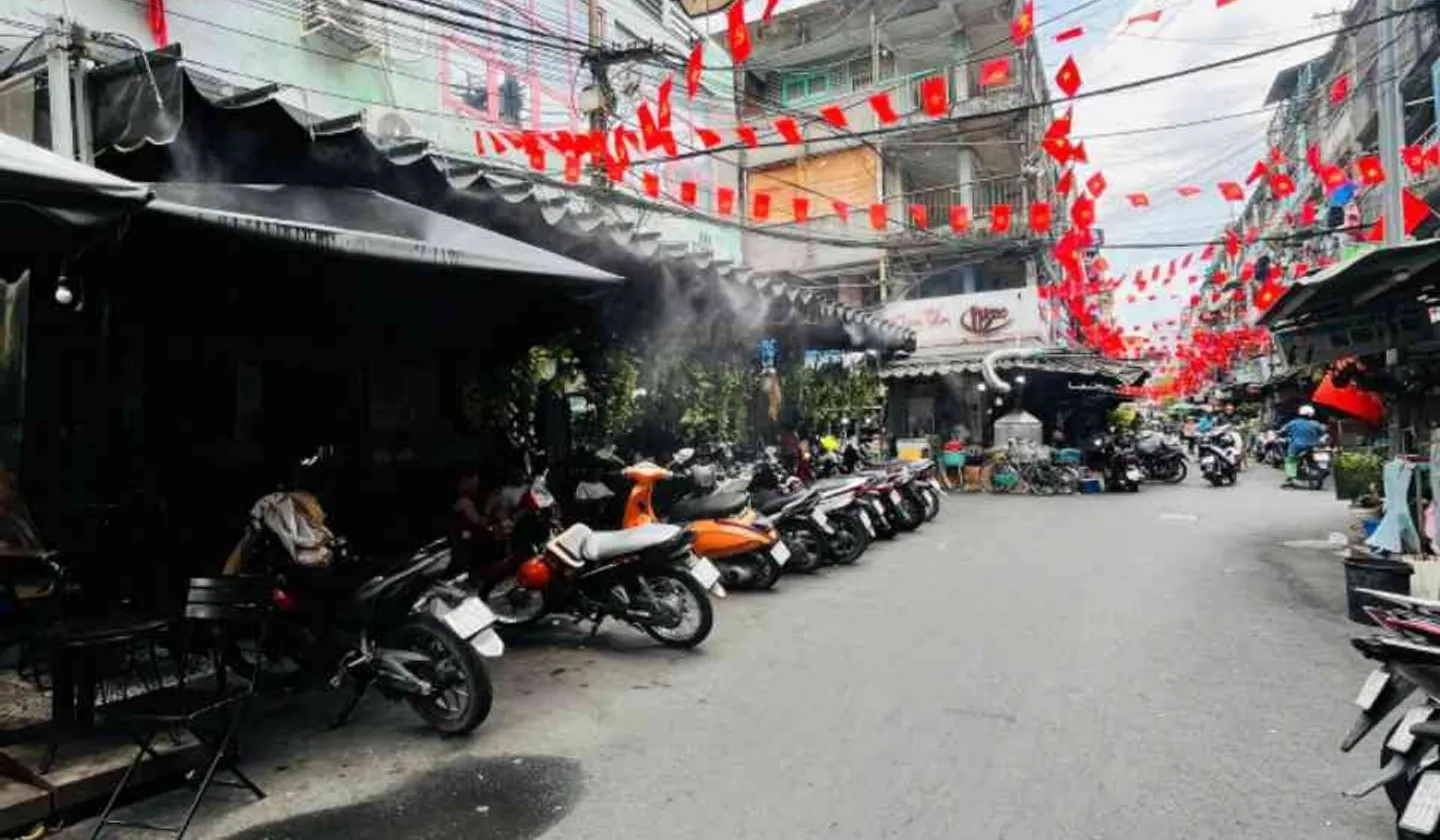 Bán nhà riêng mặt tiền lô góc Quận 3, kinh doanh sầm uất, thu nhập thuê 34 triệu/tháng... Bán nhà riêng tại Bàn Cờ, Hồ Chí Minh 01
