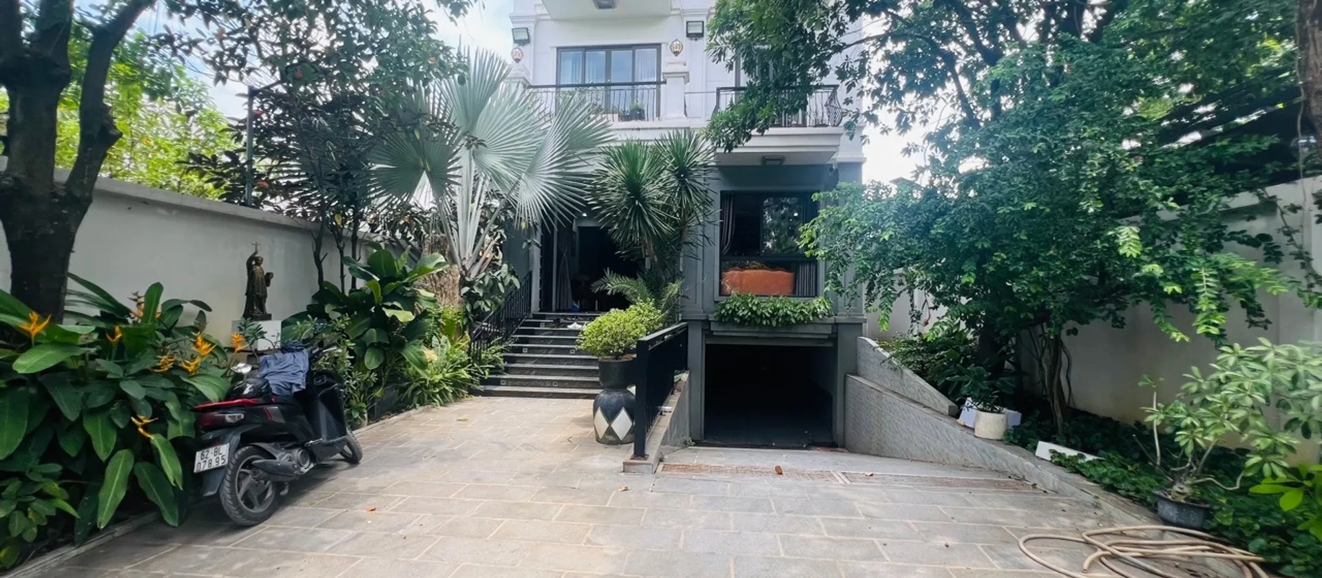 Biệt thự đẳng cấp mặt phố view sông, rộng 354m2, cơ hội hiếm có tại trung tâm... Bán nhà mặt phố tại Thới An, Hồ Chí Minh 01