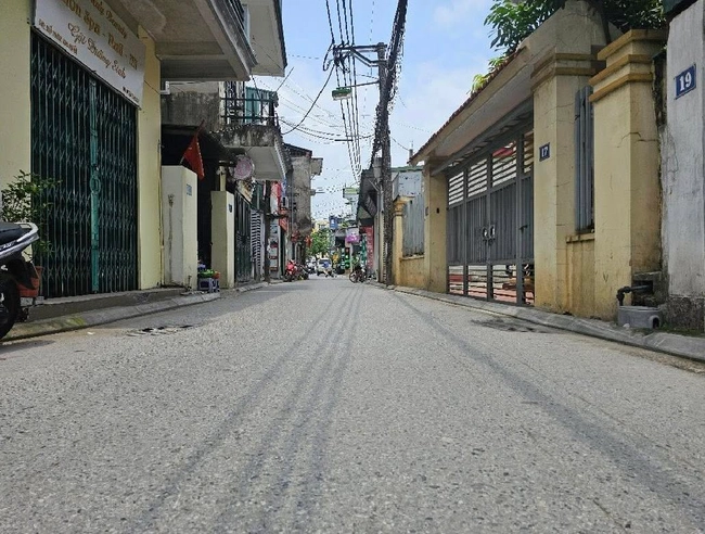Bán nhà gia quất,oto tránh, lô góc diện tích 50m.giá chào 9x tỷ. tại Hà Nội 01