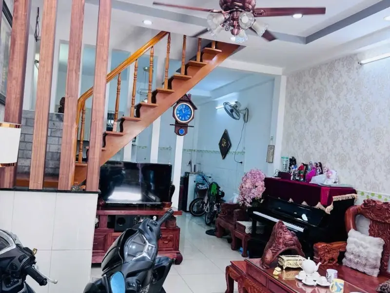 Bán nhà 2 tầng hẻm xe tải, Bình Hưng Hòa A, Bình Tân... Bán nhà riêng tại Bình Hưng Hòa, Hồ Chí Minh 01