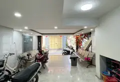 Bán nhà riêng 6 tầng tại Phường Long Biên, Hà Nội - Diện tích 100 m², pháp lý cơ sở... Bán nhà riêng tại Long Biên, Hà Nội 01