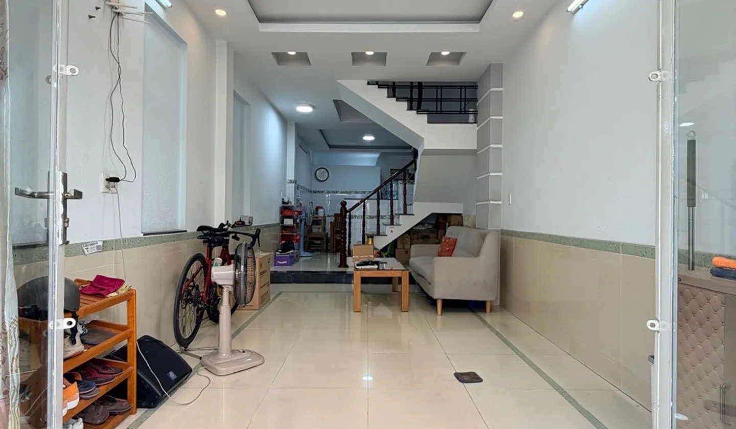 Nhà 4 tầng kiên cố khu phố ẩm thực Vạn Kiếp giá hời... Bán nhà riêng tại Cầu Kiệu, Hồ Chí Minh 01