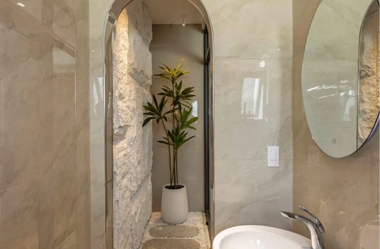 Nhà phố sang chảnh, trọn tiện nghi giữa lòng Gò Vấp... Bán nhà riêng tại Thông Tây Hội, Hồ Chí Minh 01