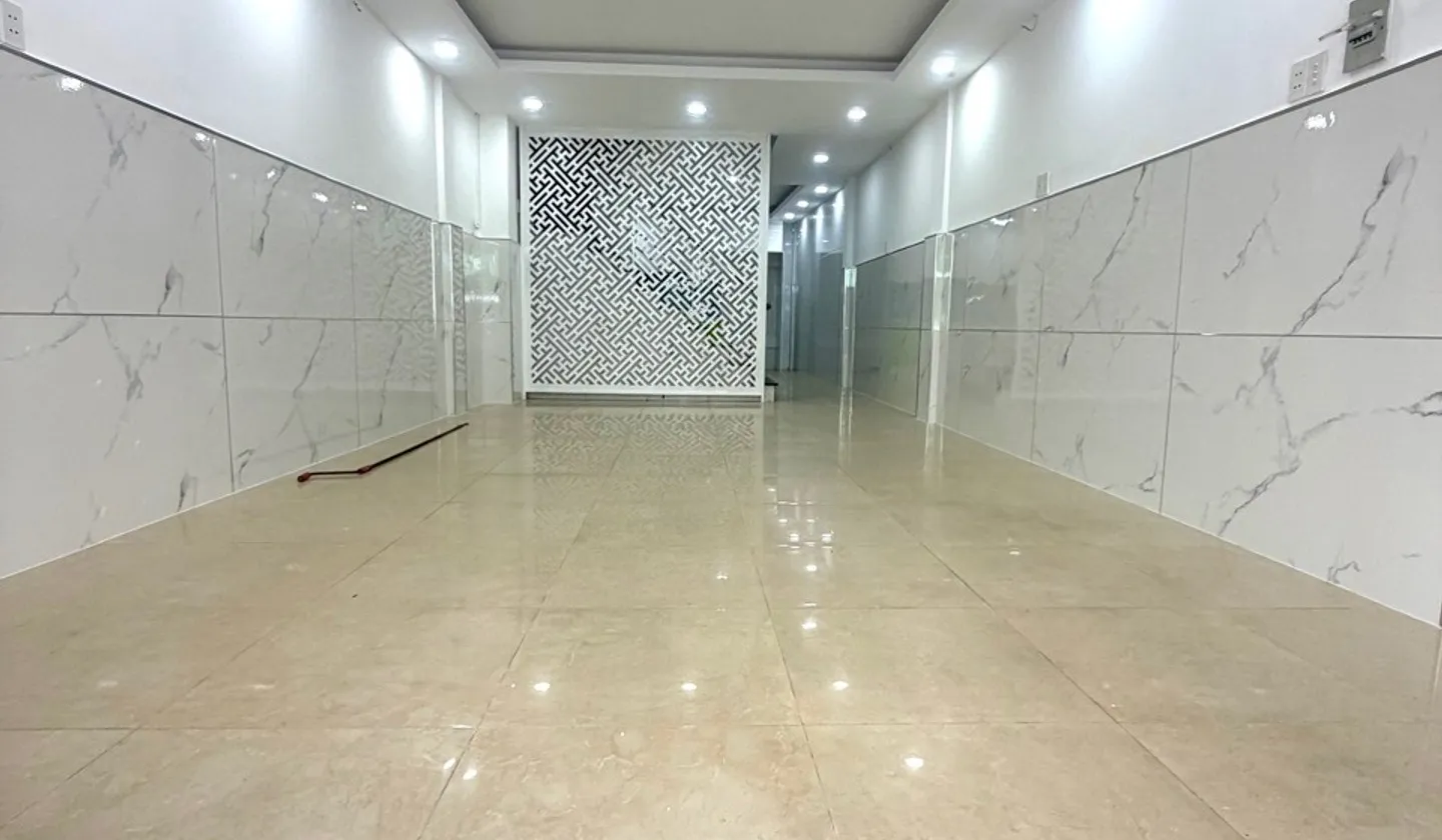 MẶT TIỀN 4 TẦNG BTCT - KHU ẨM THỰC PHAN XÍCH LONG - QUẬN 11 - NGAY 3 THÁNG 2 - NGANG 4X15 - DT 60M2... Bán nhà mặt phố tại Minh Phụng, Hồ Chí Minh 01