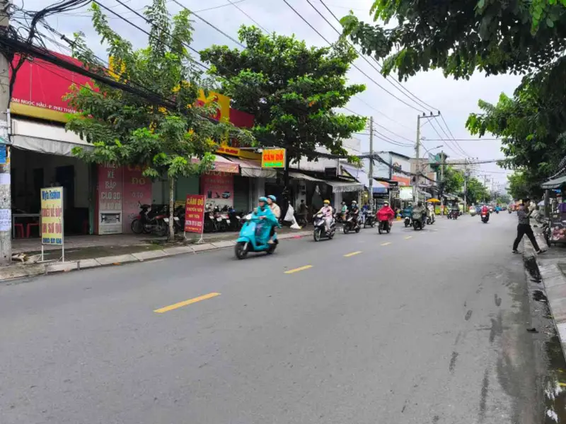 Bán nhà mặt phố rộng 114m² tại quận sầm uất, giá 8 tỷ... Bán nhà mặt phố tại Phú Thạnh, Hồ Chí Minh 01